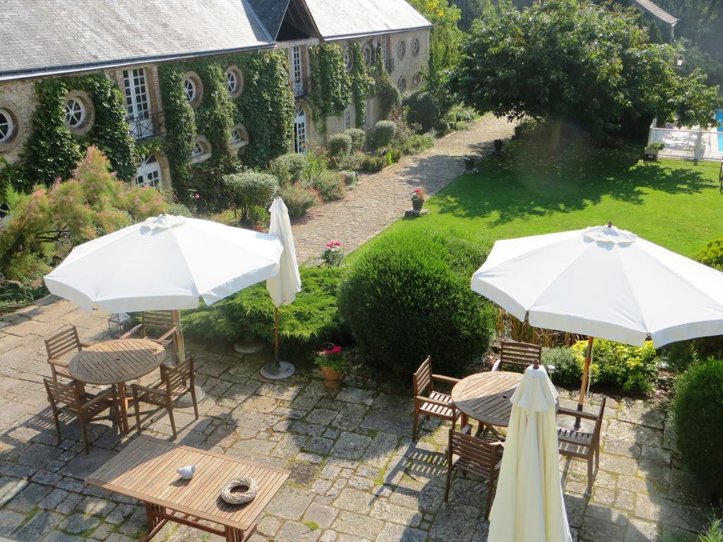 Hotel-Restaurant Ricordeau Loué Eksteriør billede