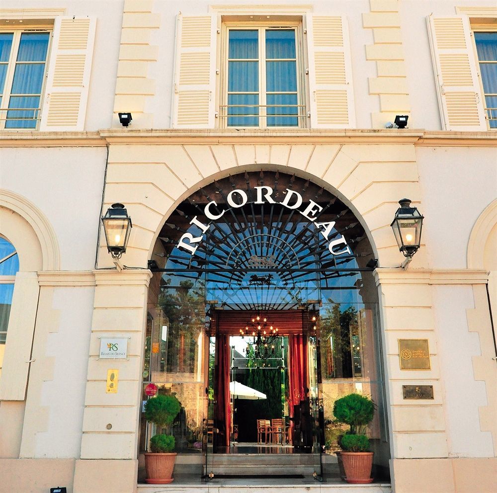 Hotel-Restaurant Ricordeau Loué Eksteriør billede