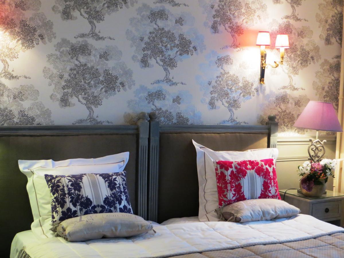 Hotel-Restaurant Ricordeau Loué Eksteriør billede