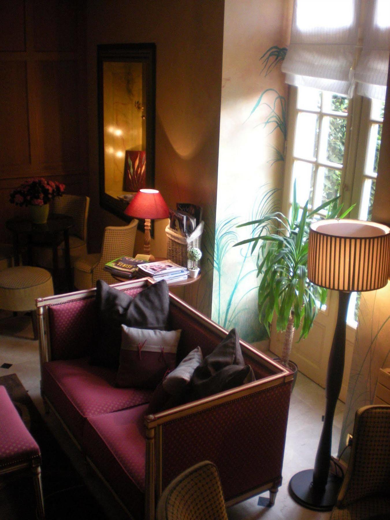 Hotel-Restaurant Ricordeau Loué Eksteriør billede